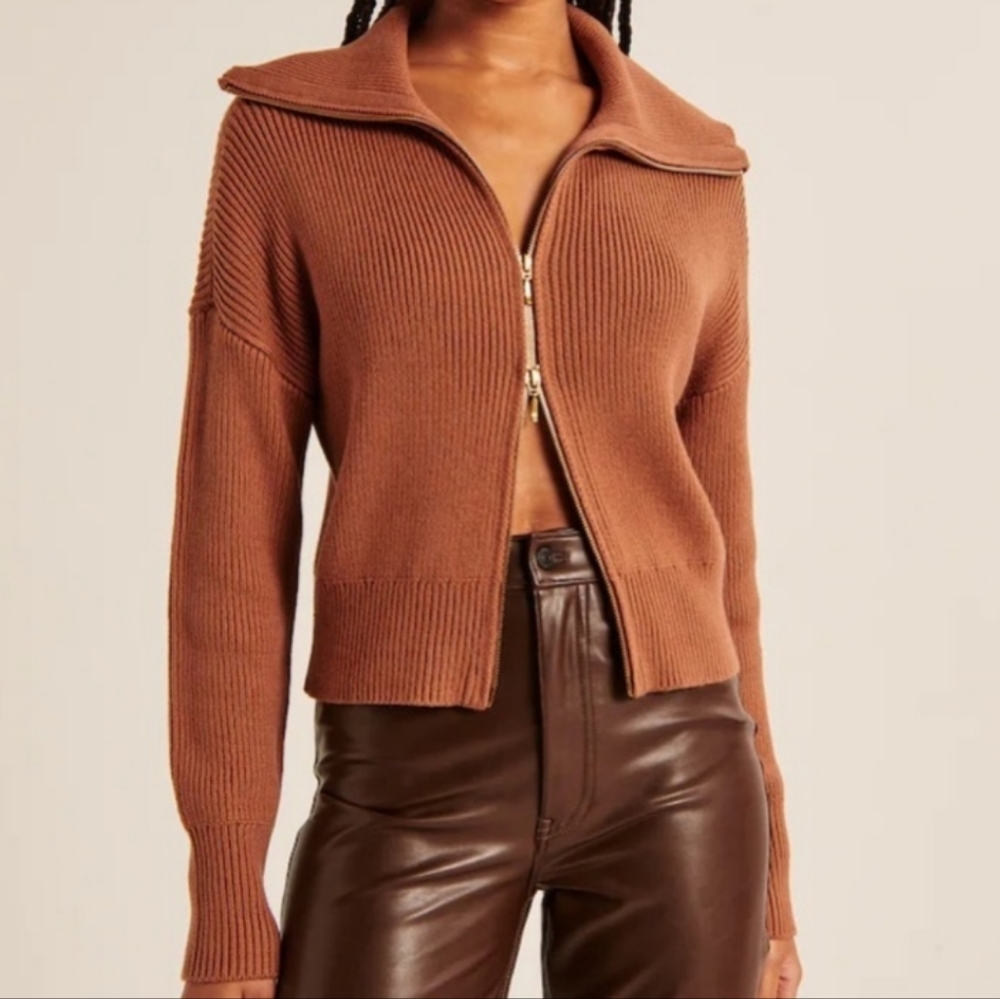 A&F Double Zip Ribbed Cardigan - Picture 7 of 8